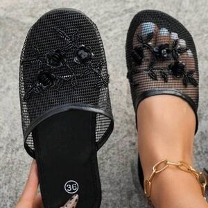 Vintage Black Floral Mesh Sandals